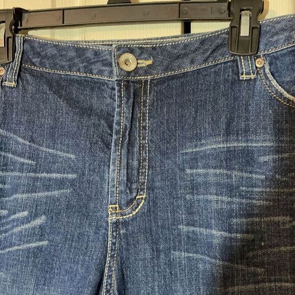 Cato Woman Straight Leg Jeans Medium Wash 20W - Picture 8 of 16